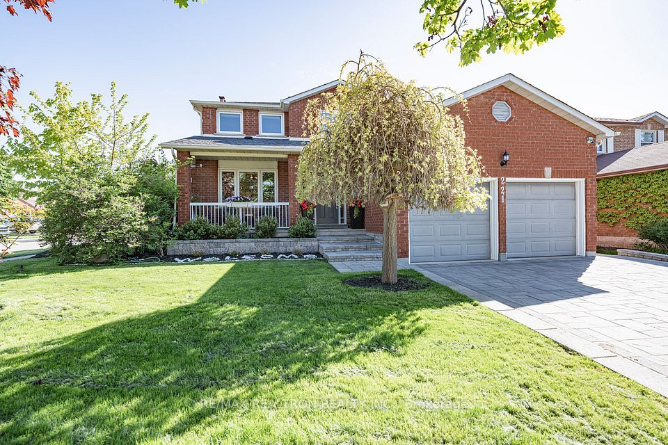 221 Old Orchard