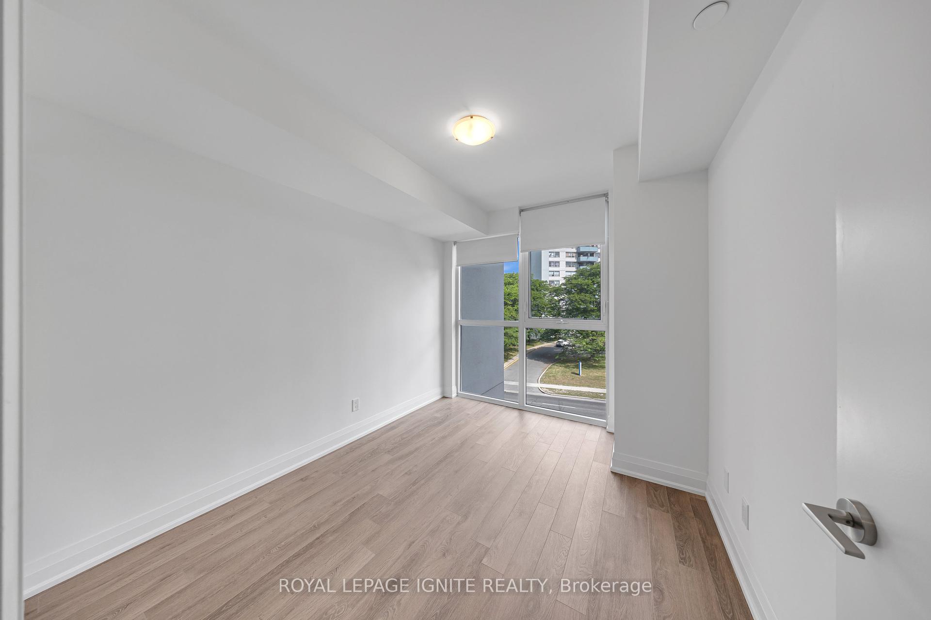 3 Bedrooms Condo at 1461 Lawrence, Toronto For sale