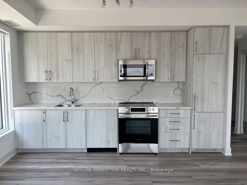 2450 Old Bronte