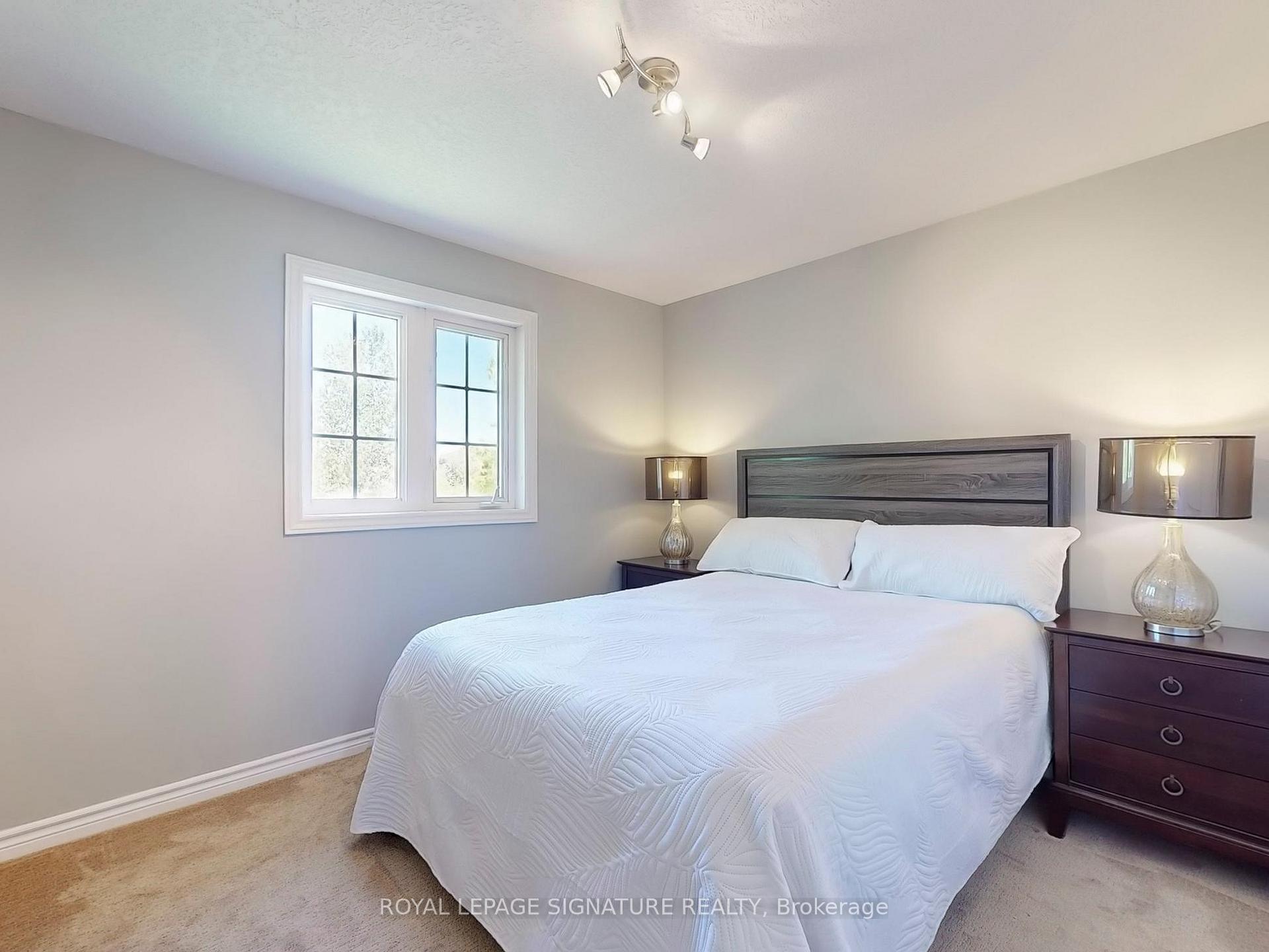 3 Bedrooms Condo at 99 Panabaker, Hamilton For sale