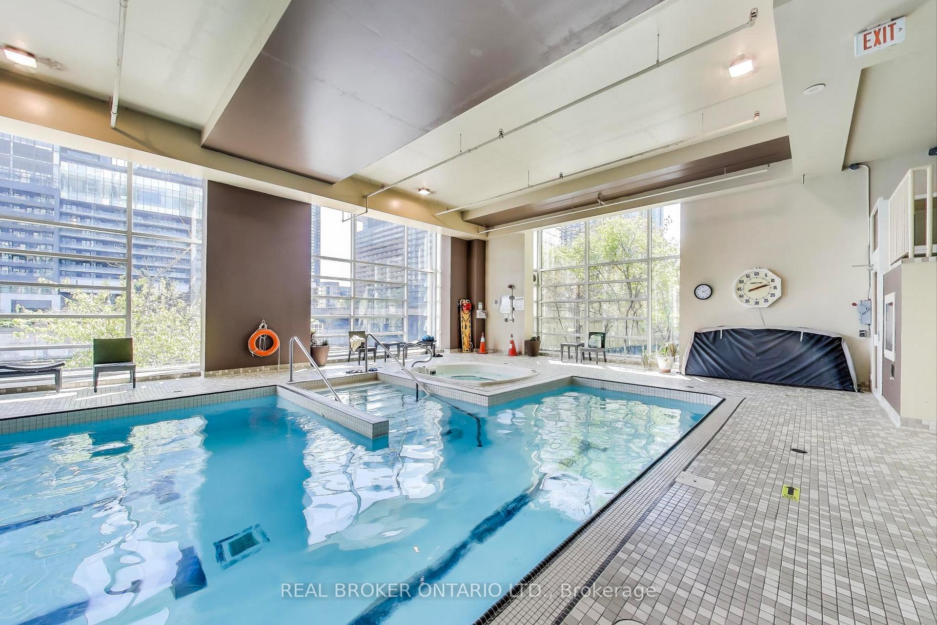 2 Bedrooms Condo at 397 Front, Toronto For sale