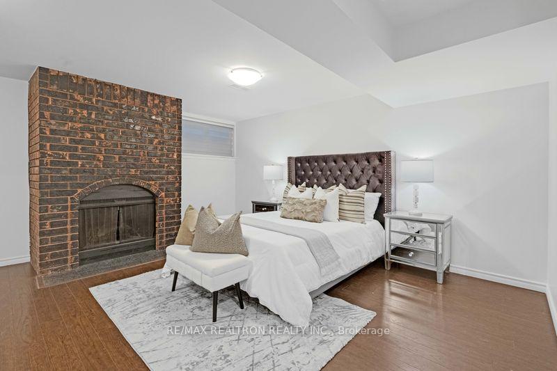 4 Bedrooms Condo at 296 Torresdale,  Toronto For sale