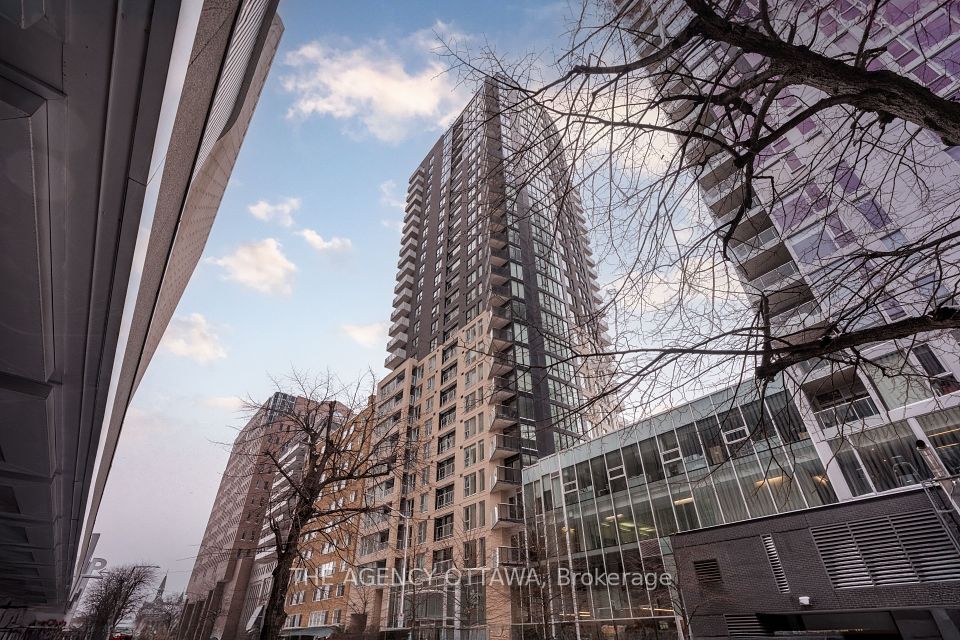 40 Nepean
