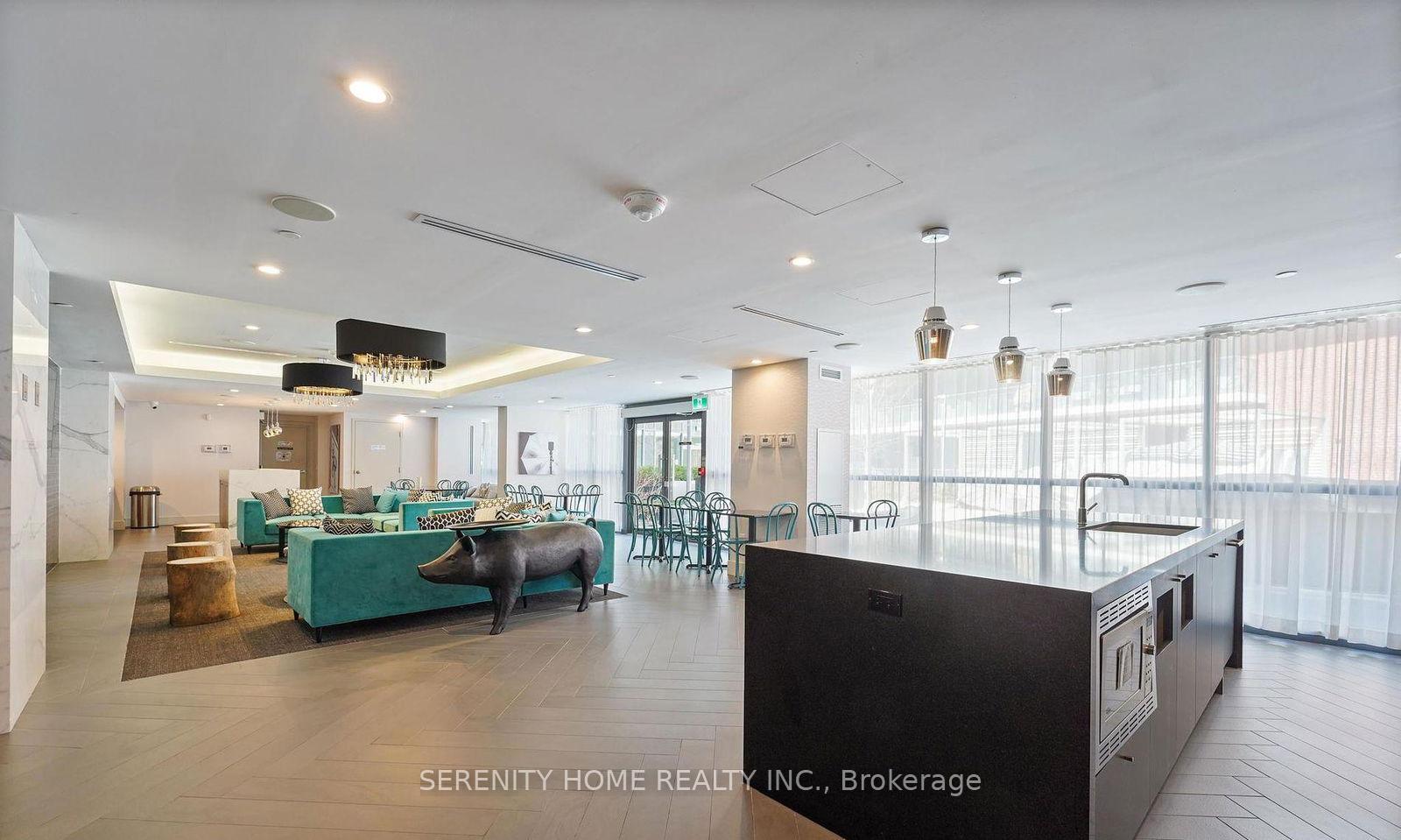 2 Bedrooms Condo at 38 Iannuzzi,  Toronto For sale
