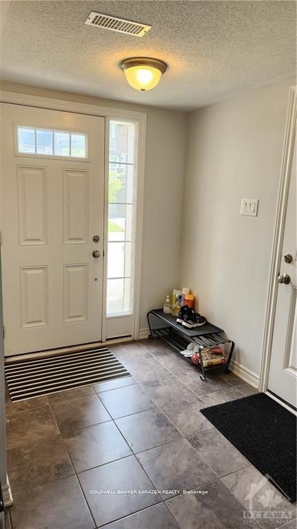 409 Rosingdale Street, Kanata, ON K2M 0L8