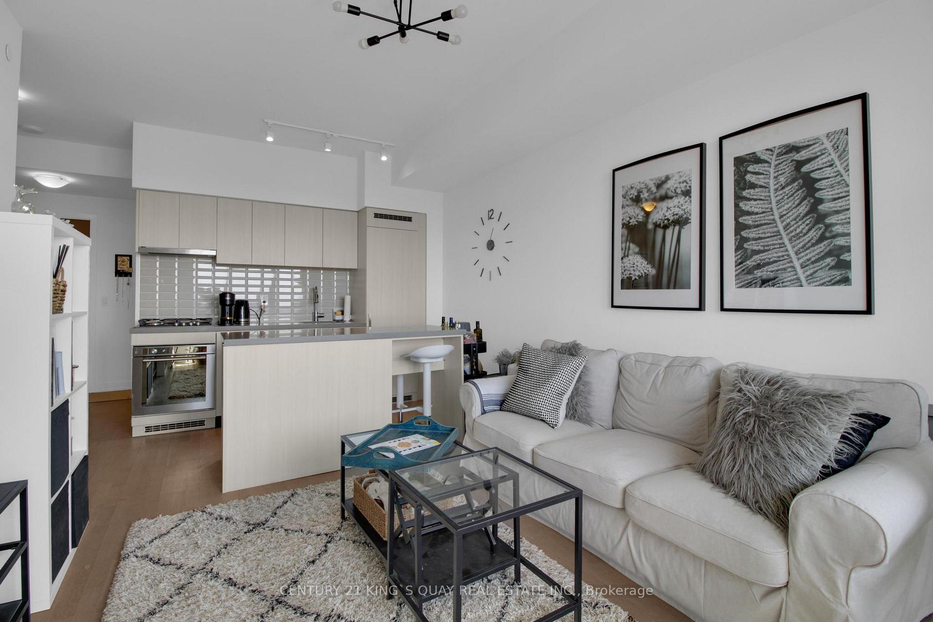 2 Bedrooms Condo at 501 St Clair,  Toronto For sale