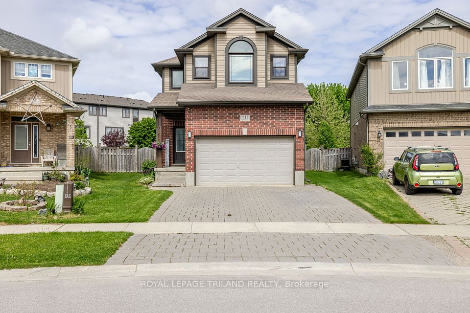 711 Springwood