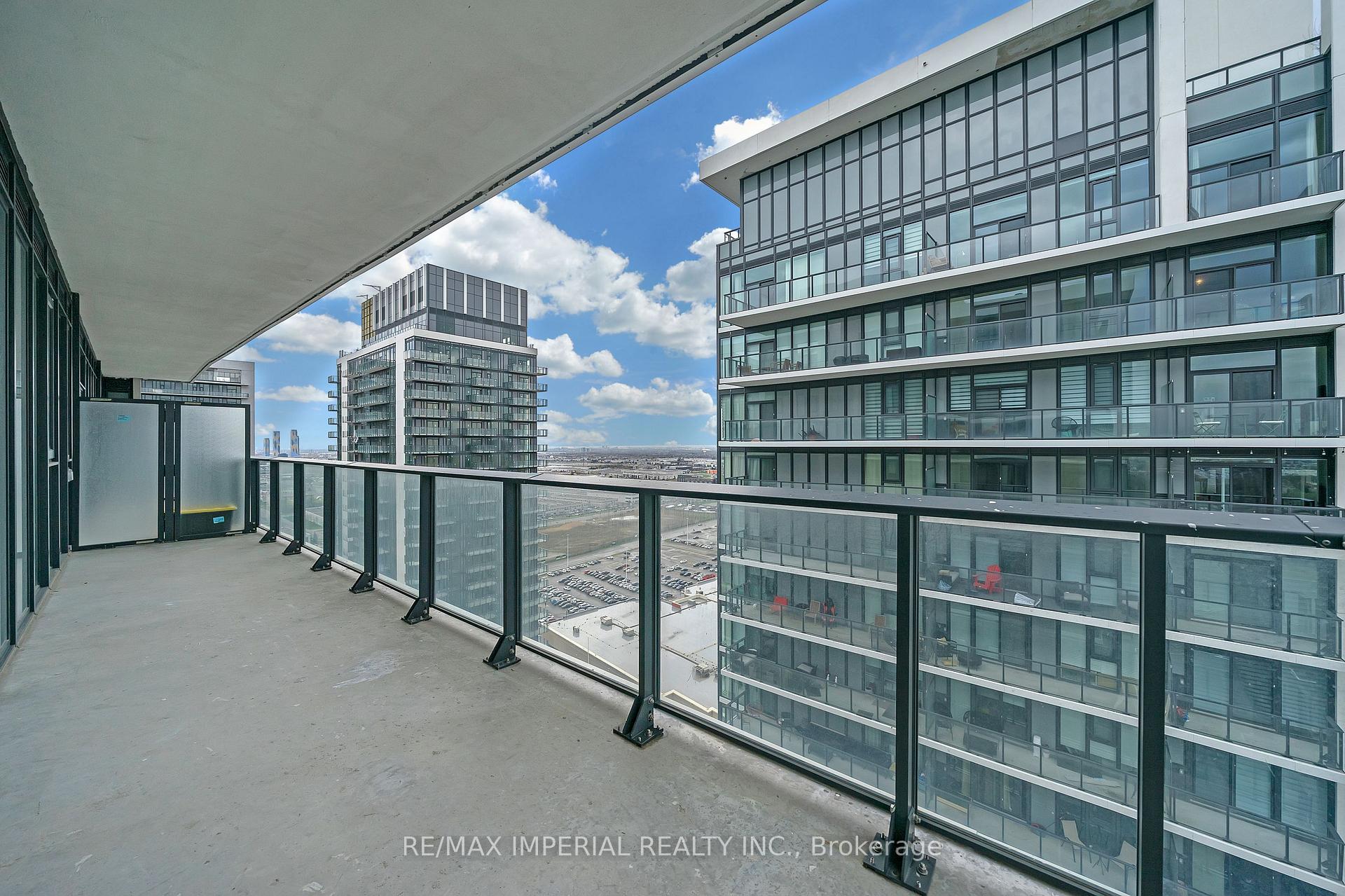 2 Bedrooms Condo at 9000 Jane,  Vaughan For sale