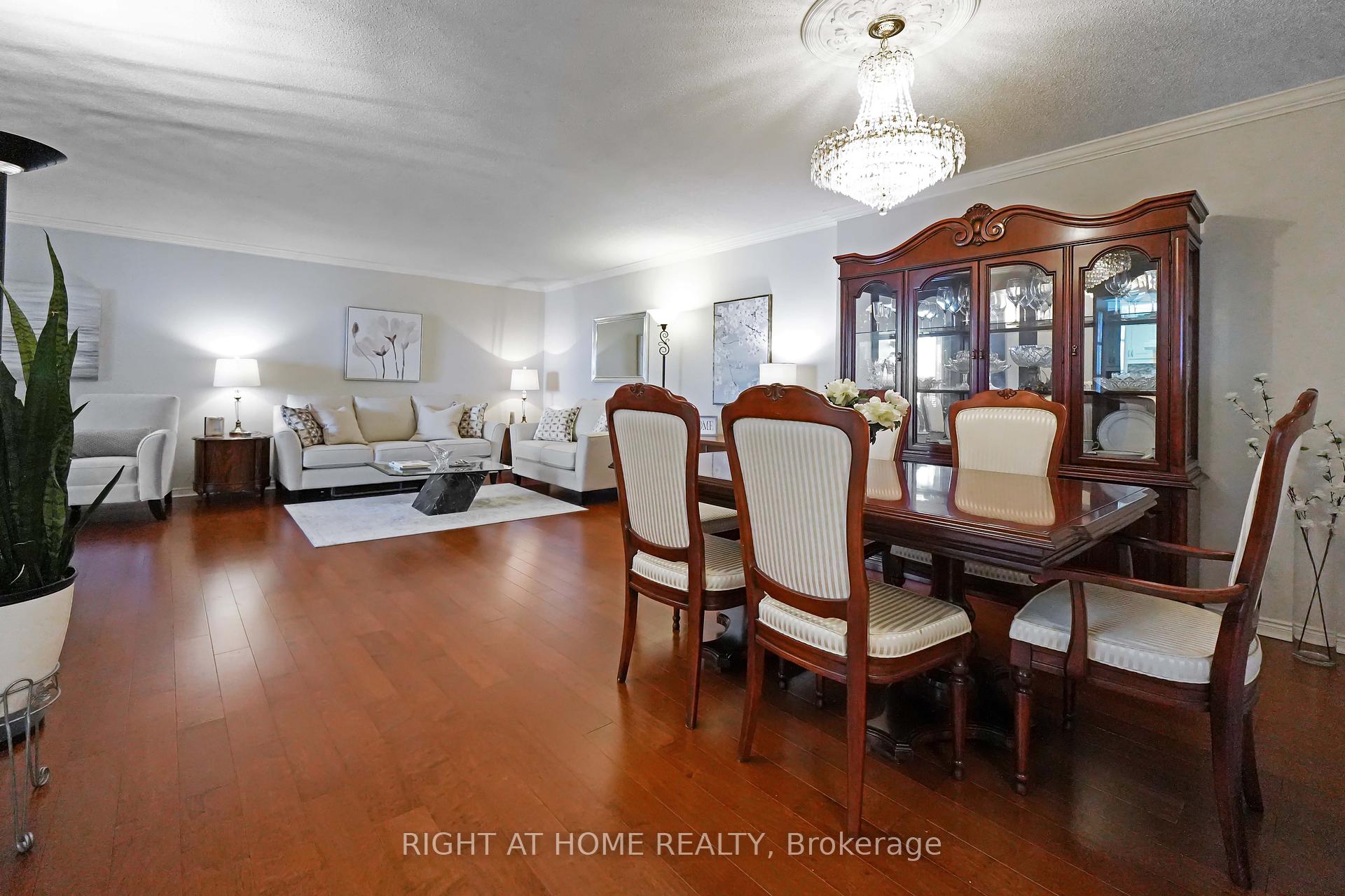 3 Bedrooms Condo at 20 Guildwood, Toronto For sale