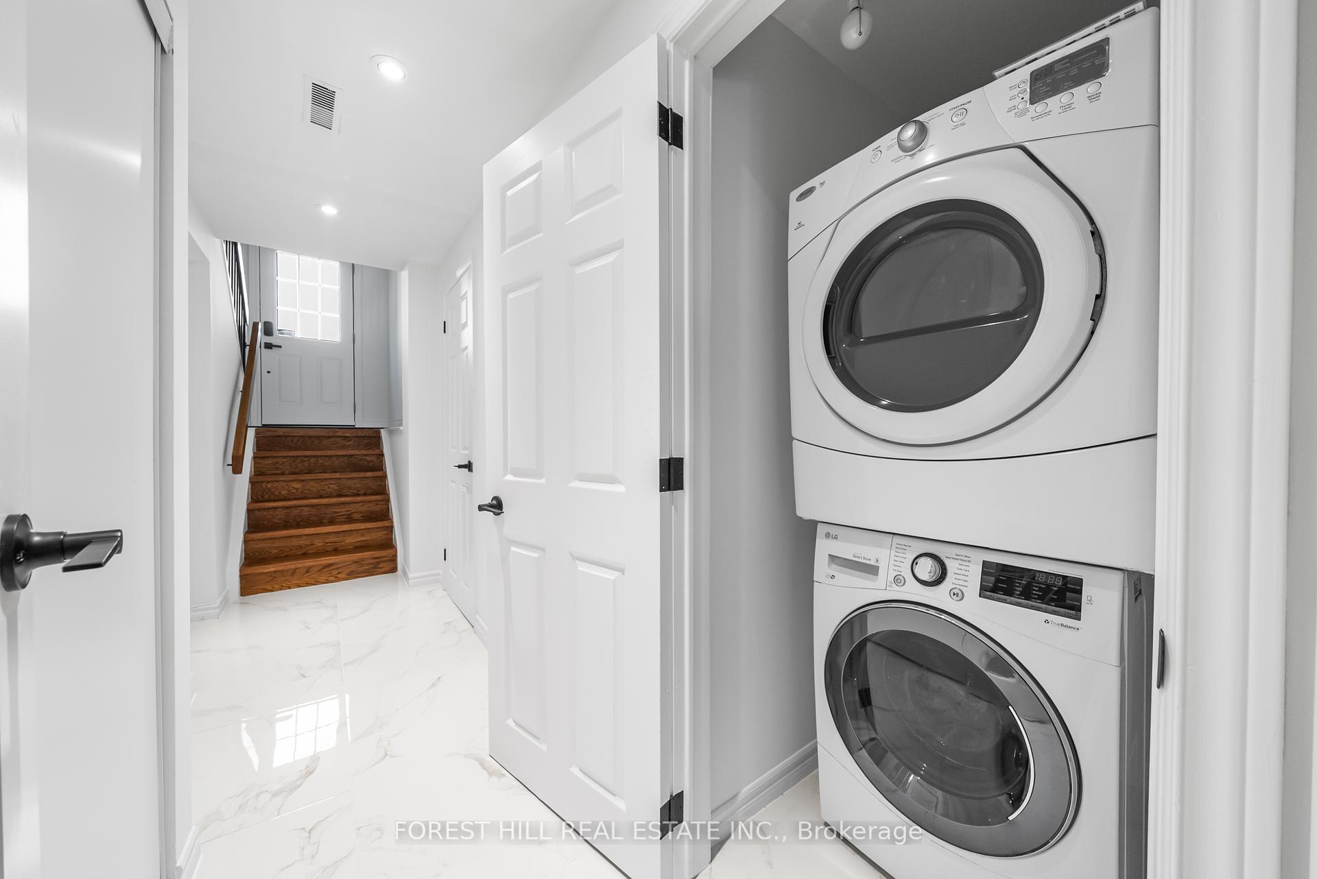5 Bedrooms Condo at 73 CHERYL SHEP, Toronto For sale