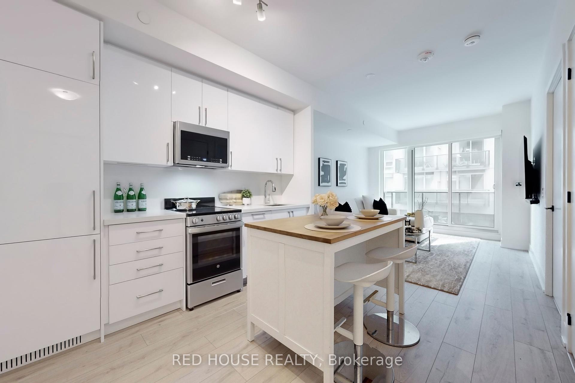1 Bedroom Condo at 2450 Old Bronte, Oakville For sale
