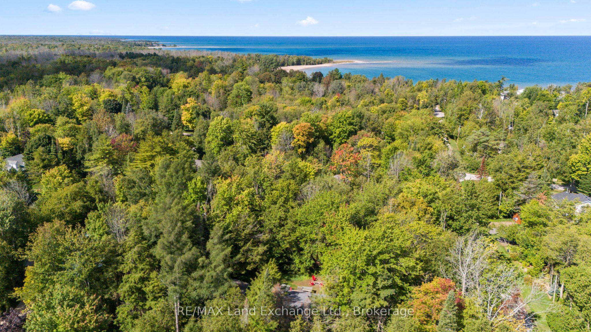 7 Jay Street, Saugeen Shores, ON N0H 2C5