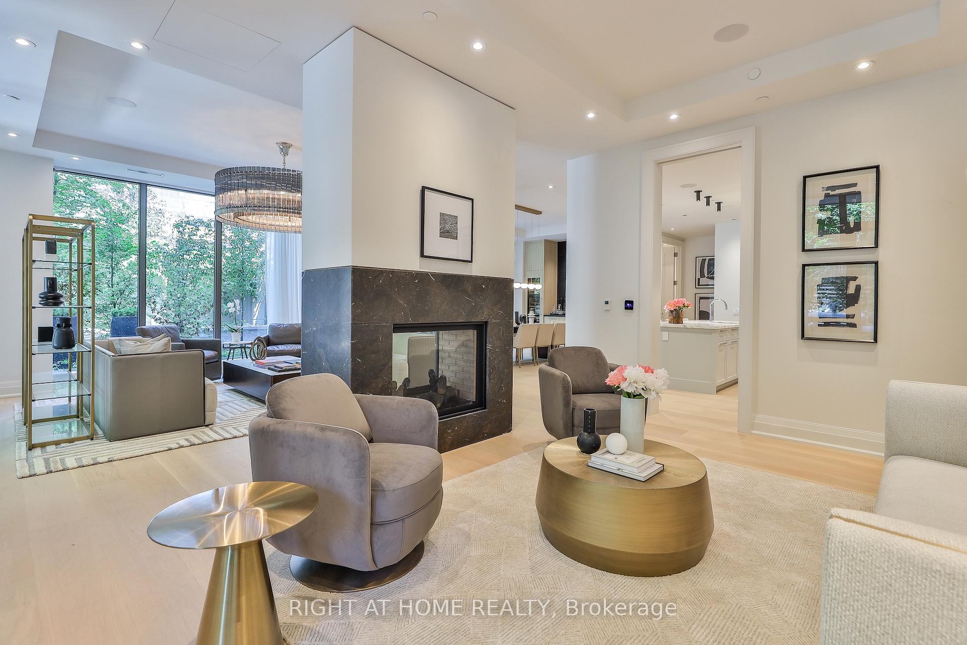 4 Bedrooms Condo at 10 Prince Arthur, Toronto For sale