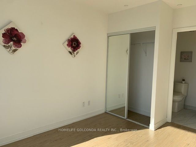 85 Wood Street, #2216