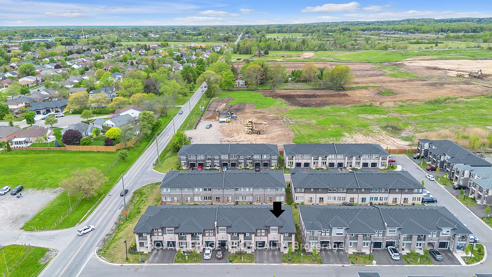 120 Renfrew  Trail