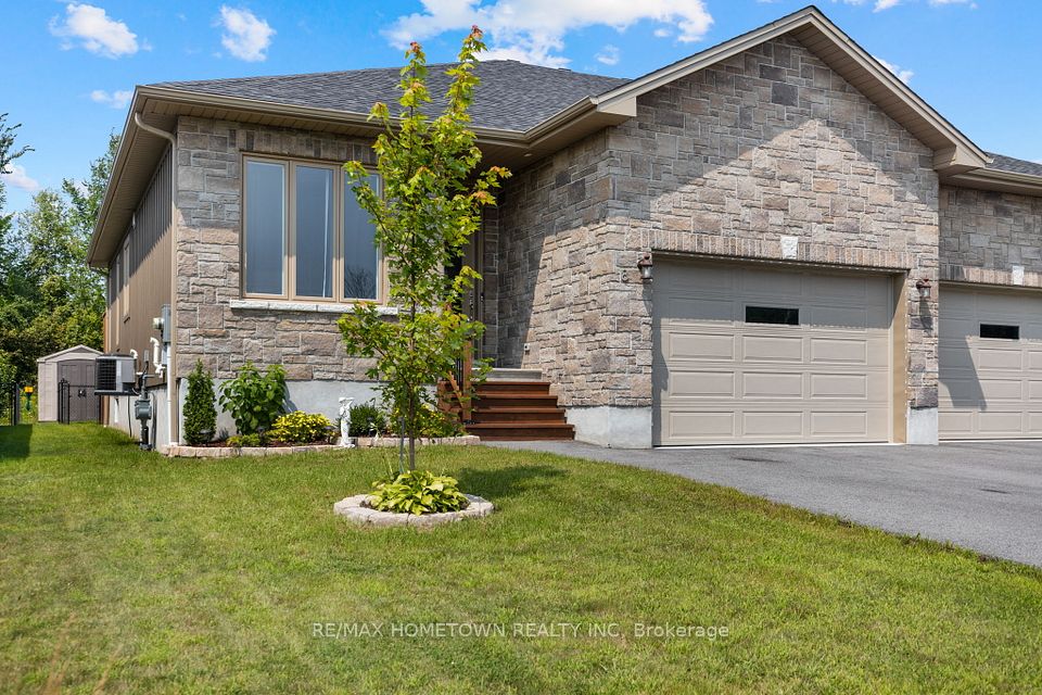 8 BILLINGS Avenue