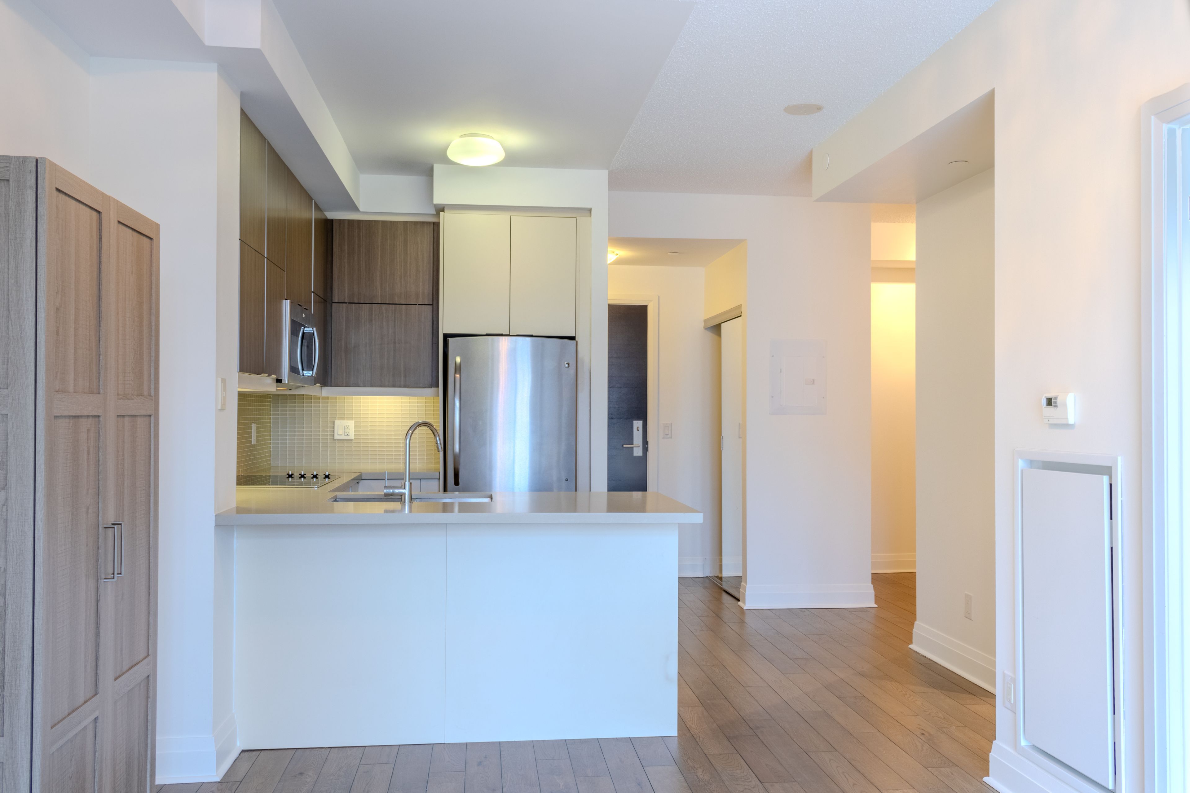 399 Spring Garden Avenue 402