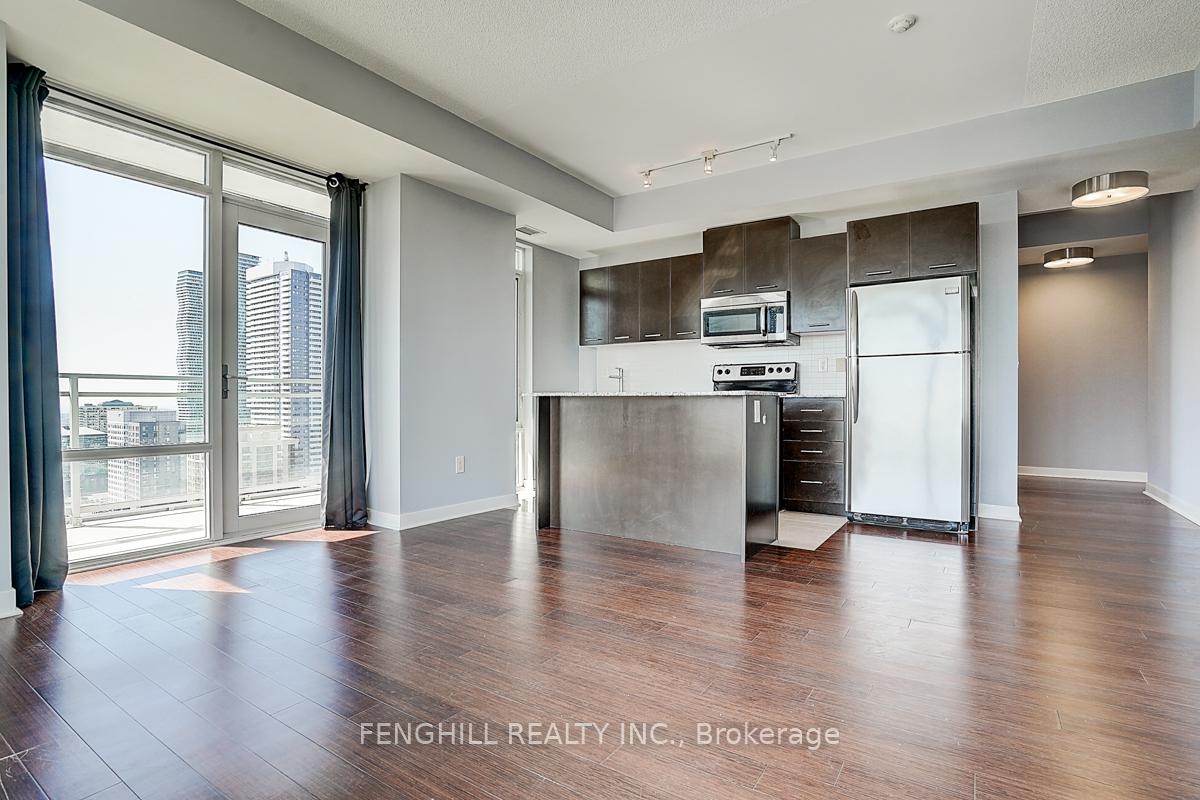 2 Bedrooms Condo at 365 Prince Of Wales, Mississauga For sale