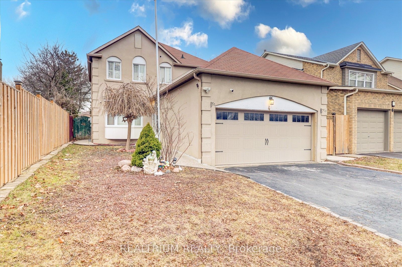 4 Radford Drive