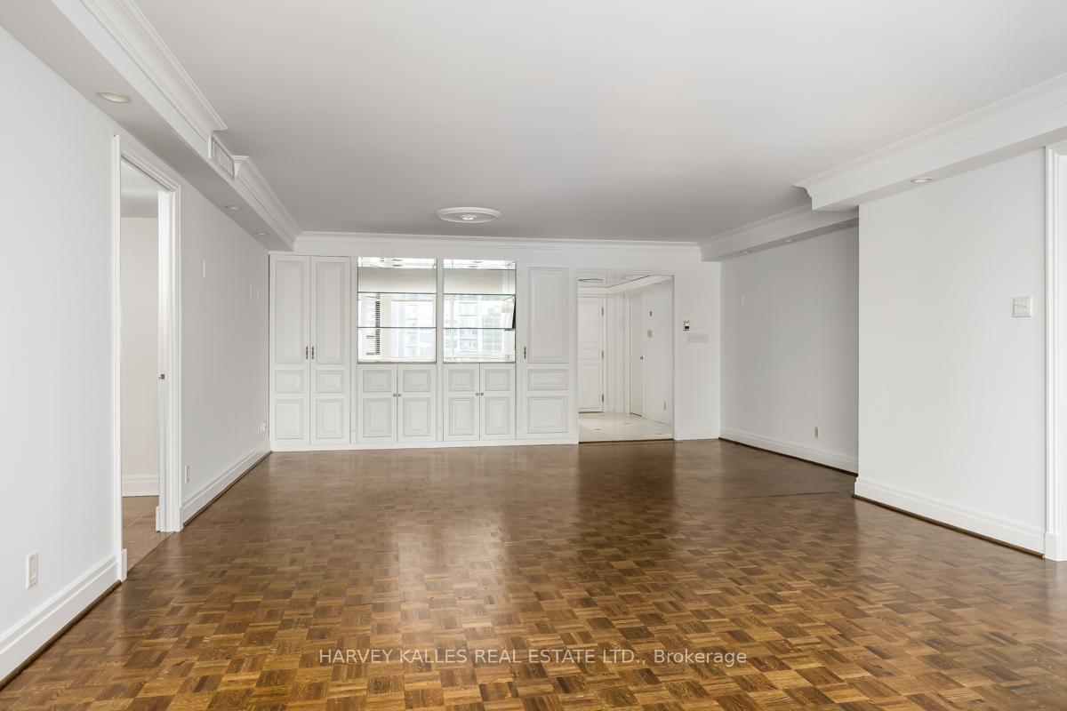 2 Bedrooms Condo at 1166 Bay, Toronto For sale