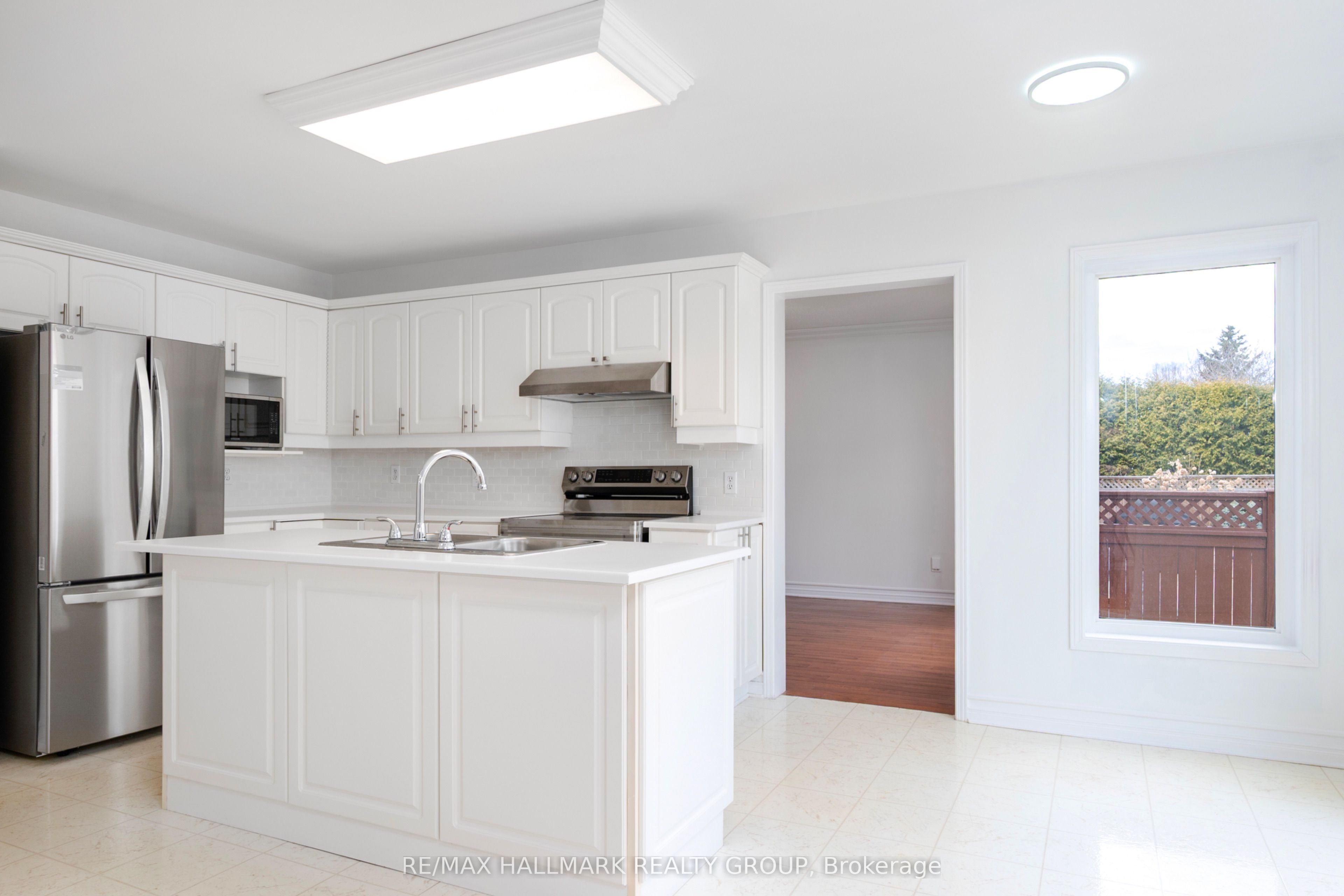 1401 MONTRESOR Way