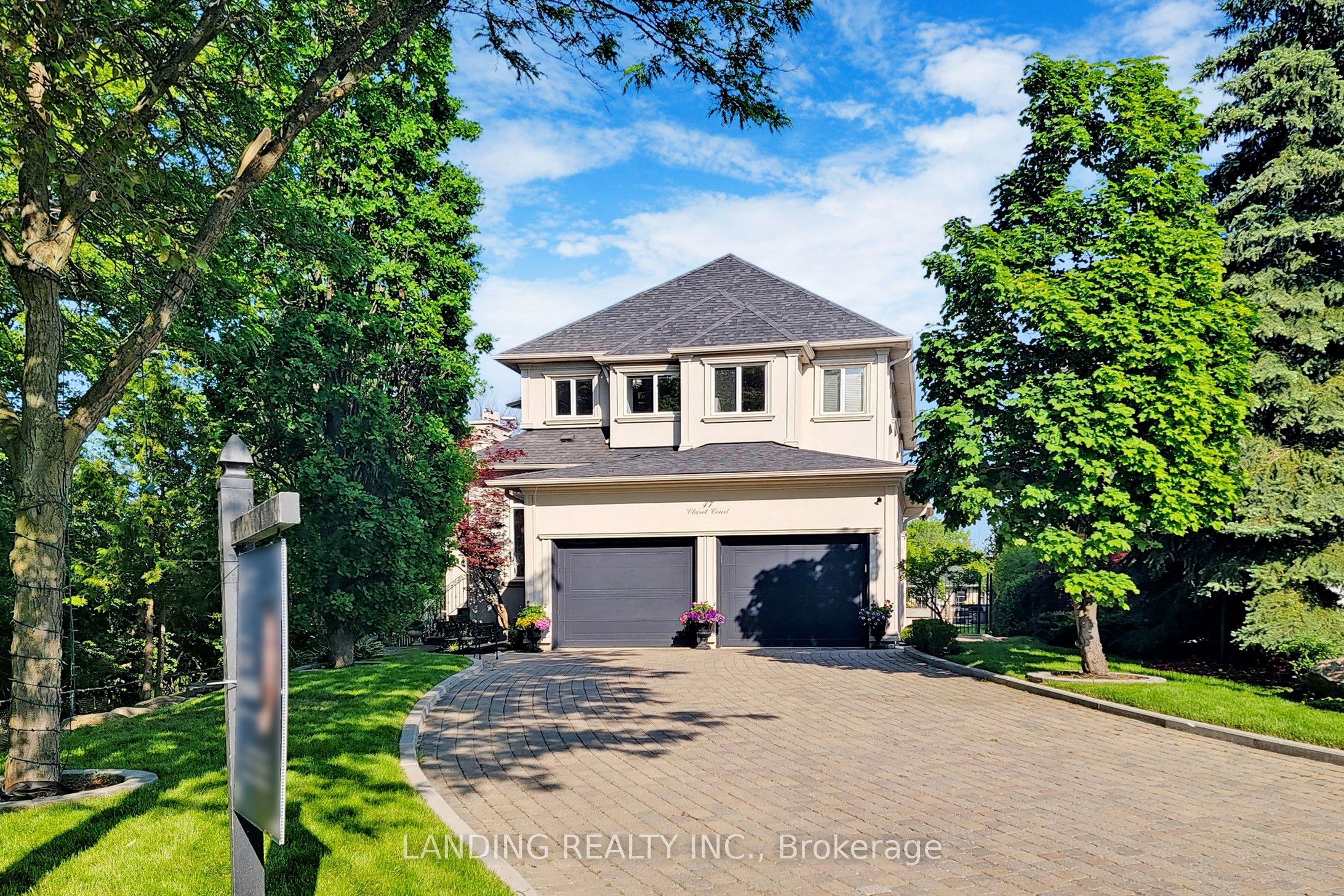 17 Claret Court
