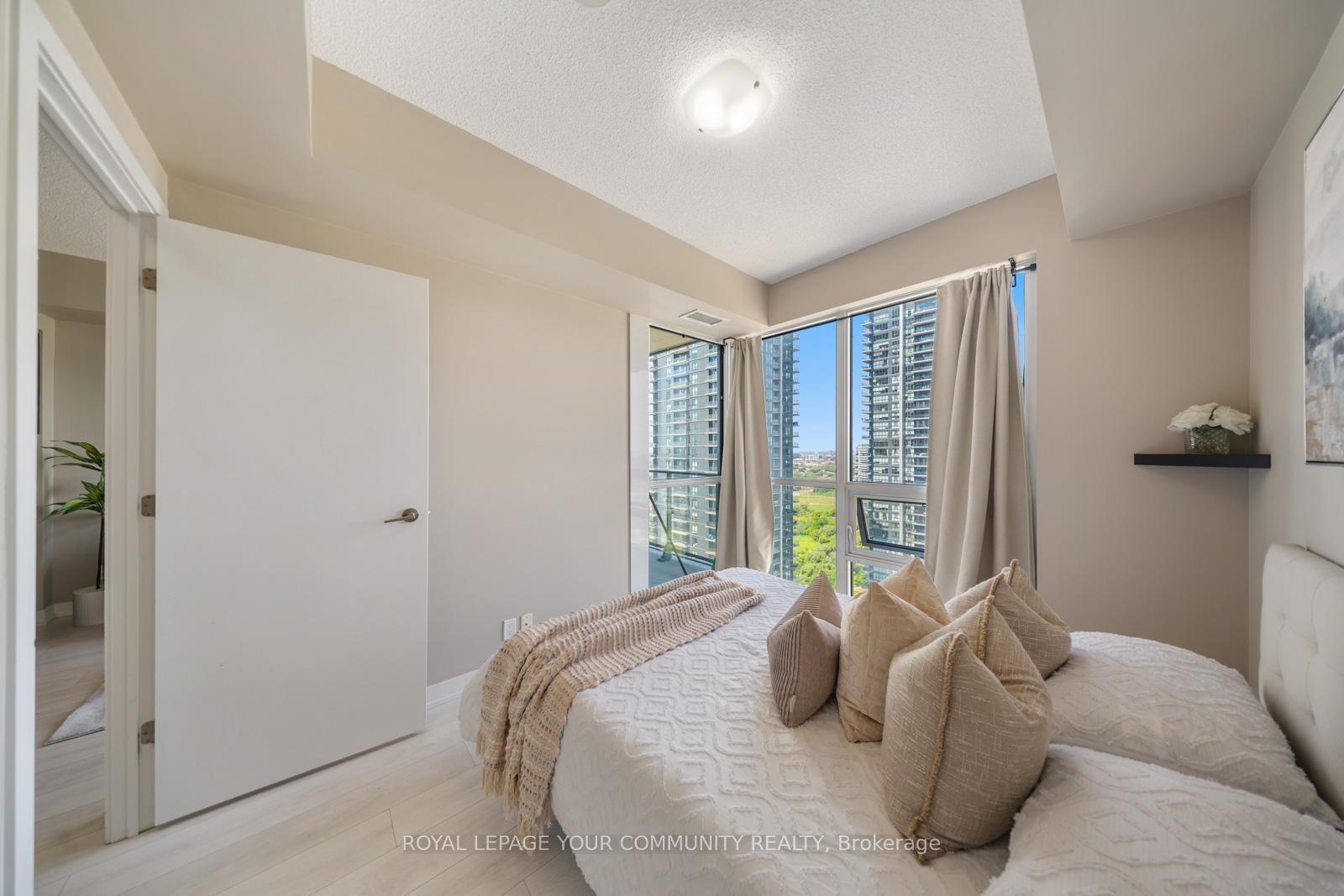 1 Bedroom Condo at 2200 Lakeshore, Toronto For sale