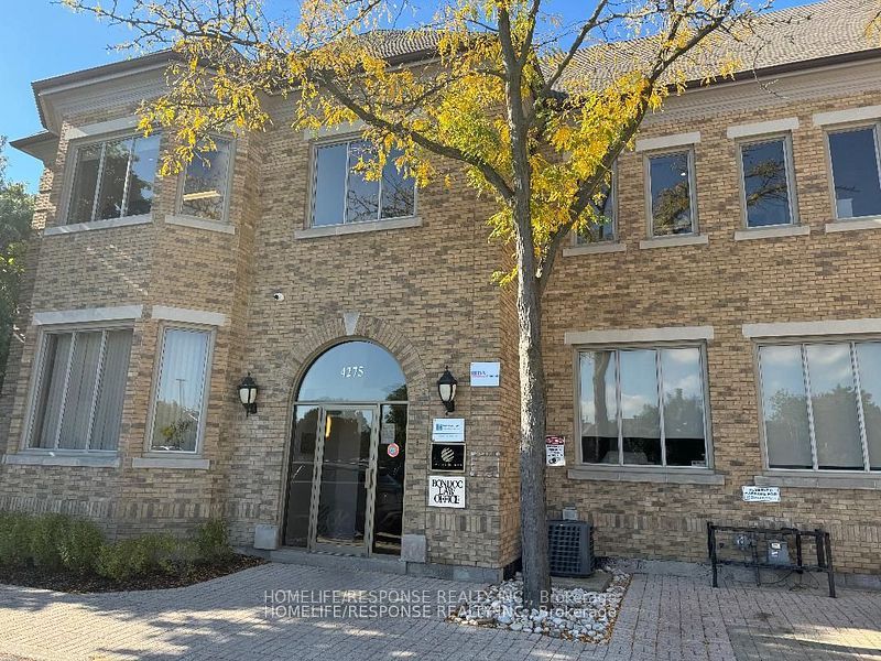 4275 VILLAGE CENTRE