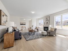 20 Twinleaf Crescent