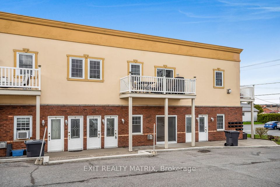 #8 - 926 Lansdowne Street, Hawkesbury, ON K6A 1H4