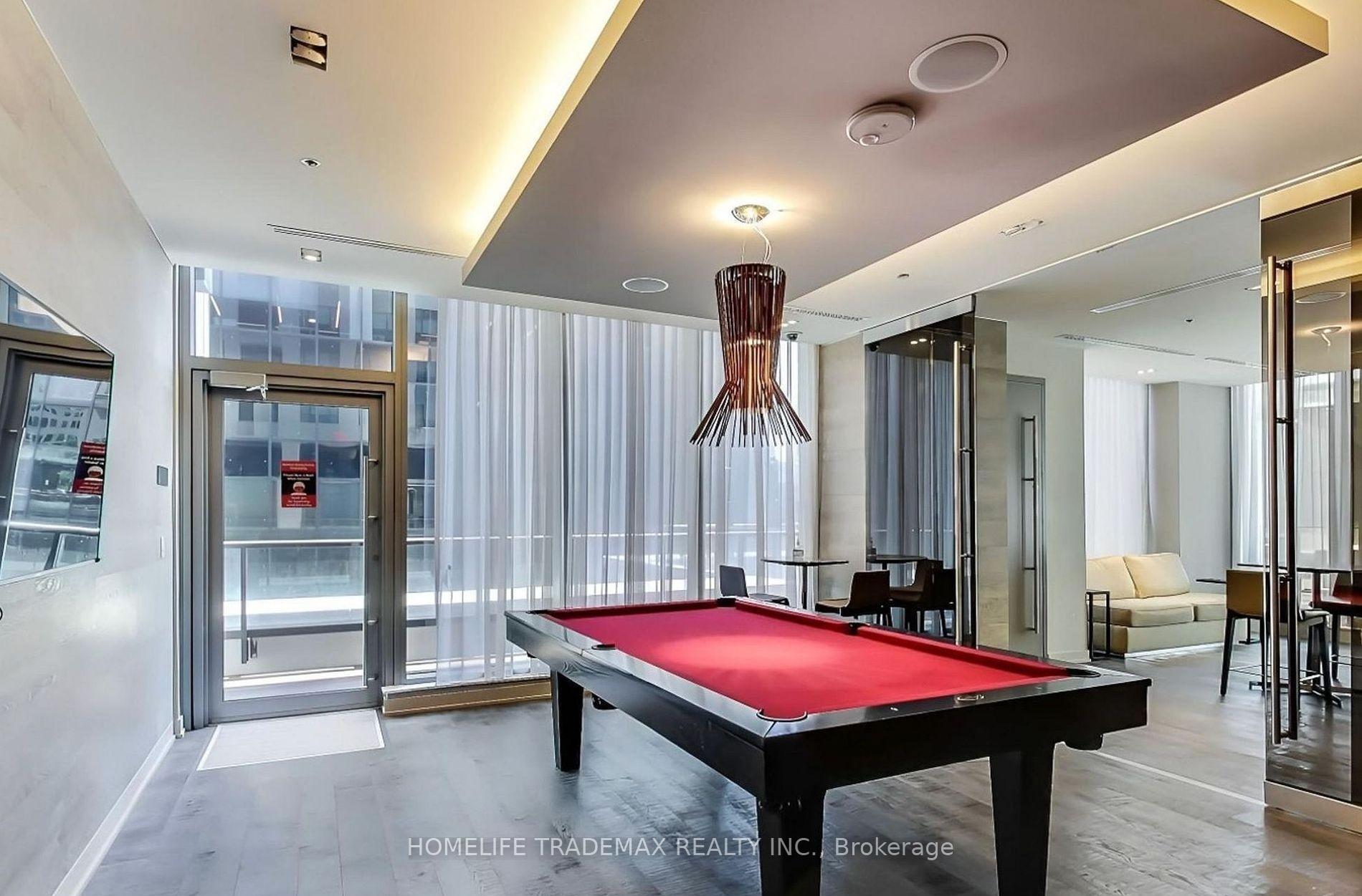 2 Bedrooms Condo at 88 Scott,  Toronto For sale