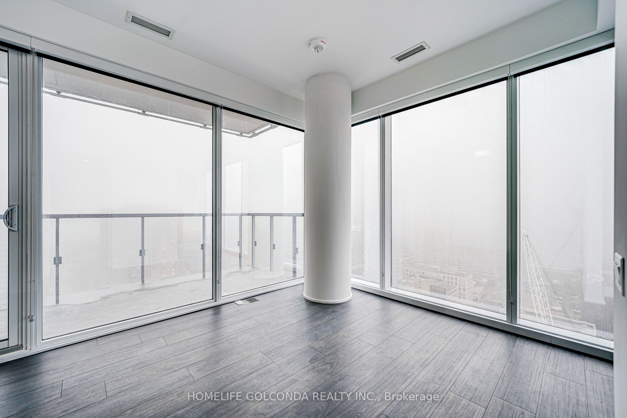 3 Gloucester Street, #3001