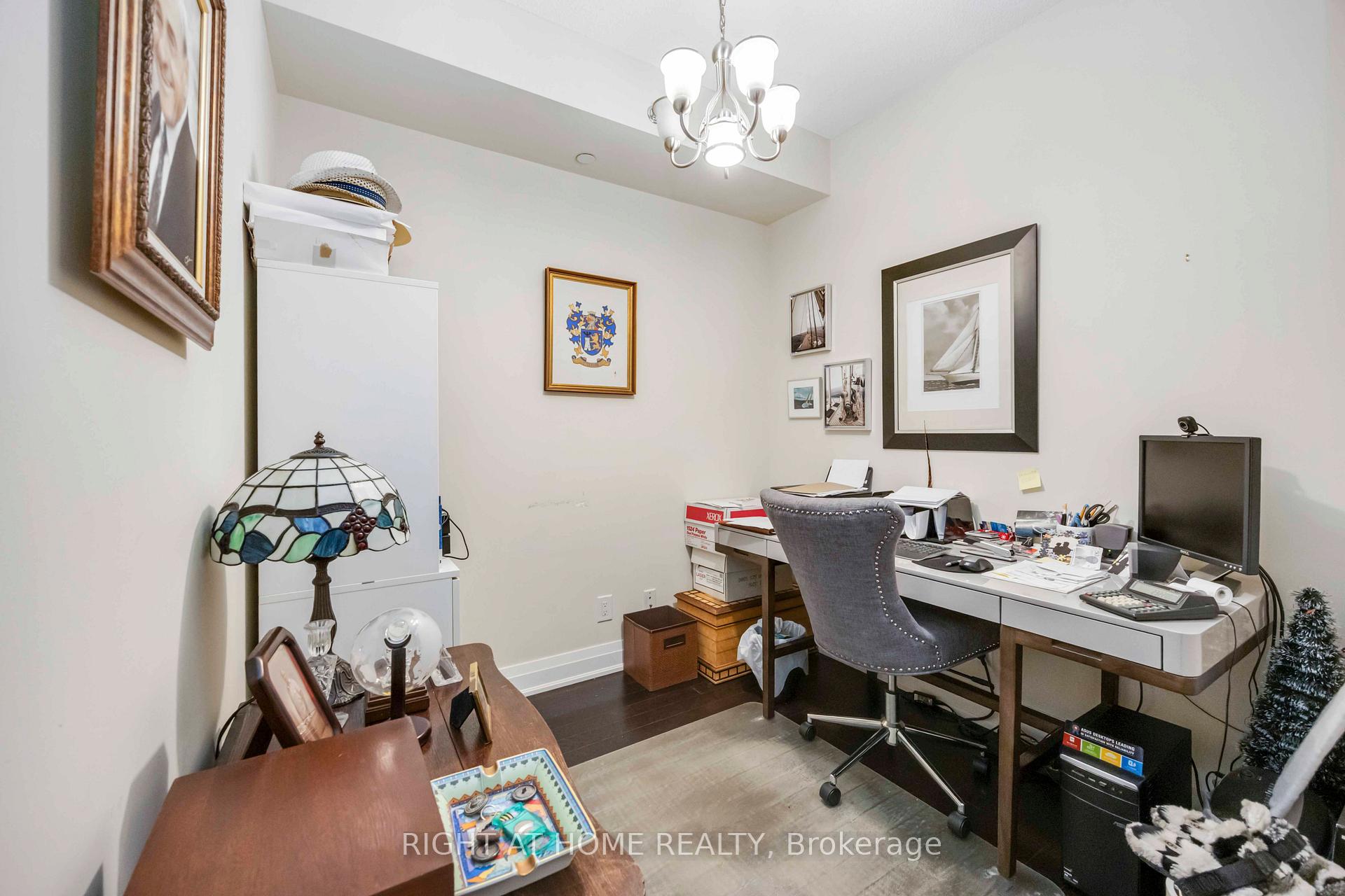 2 Bedrooms Co-op at 520 Steeles, Vaughan For sale