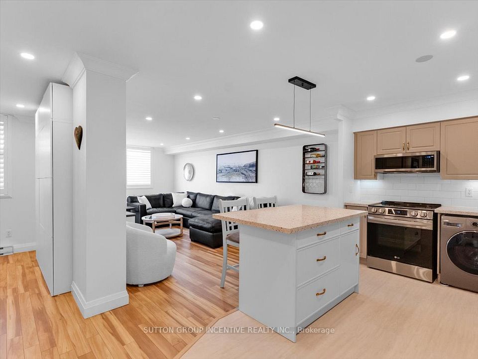 260 Davis