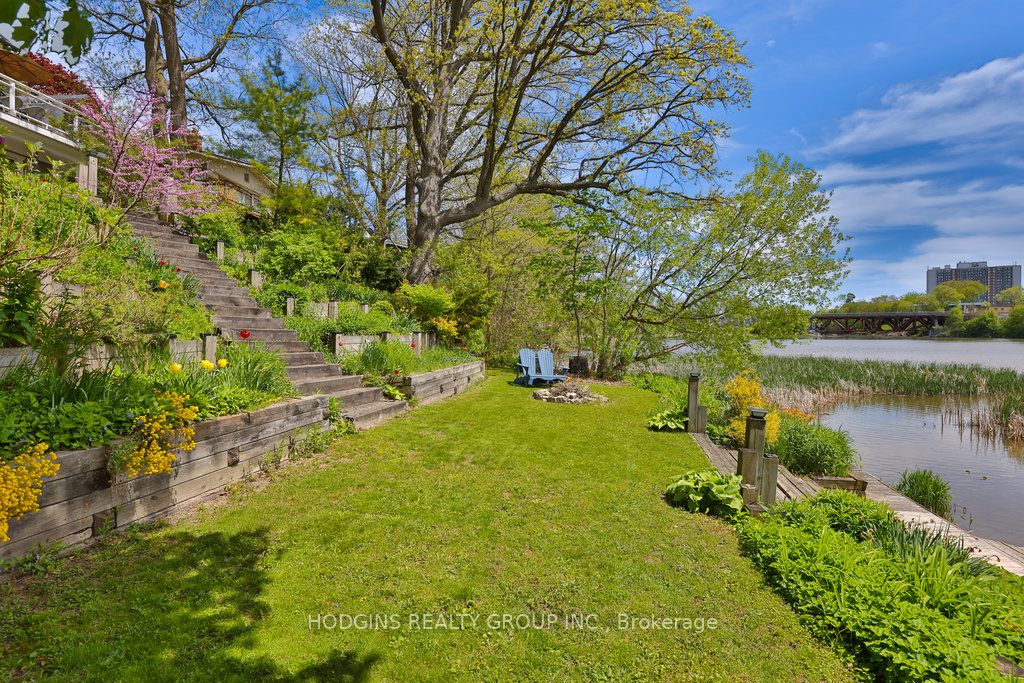 1232 Stavebank Road
