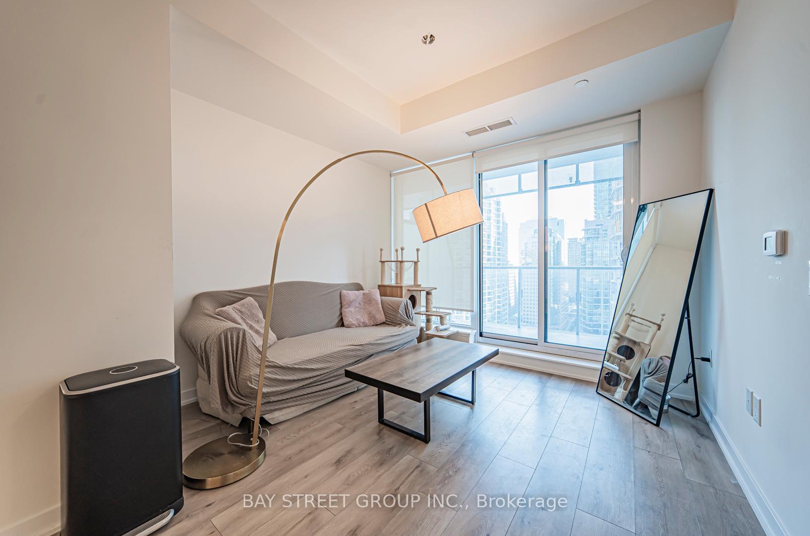 1 Bedroom Condo at 28 Freeland, Toronto For sale