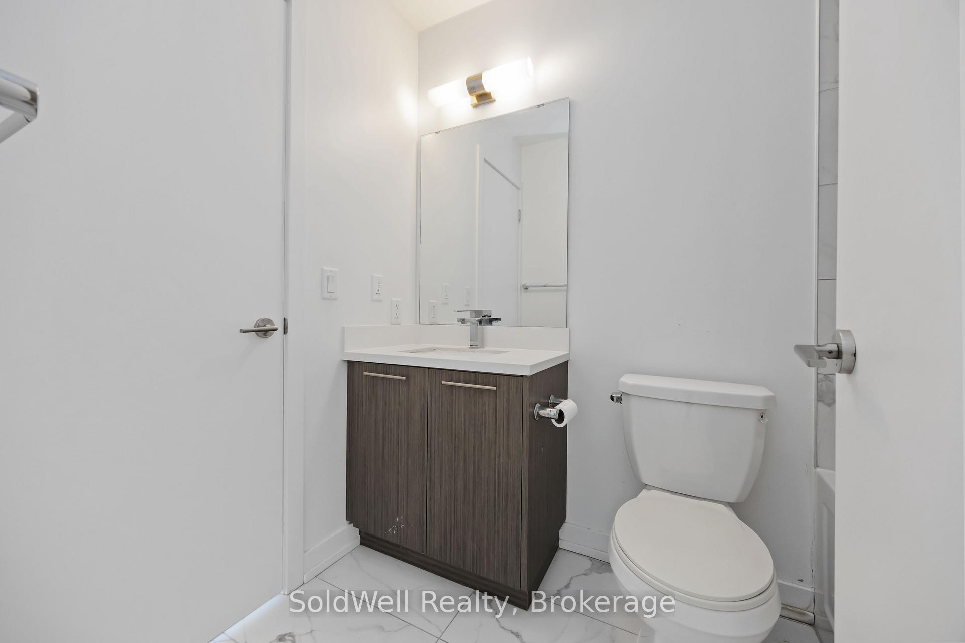 2 Bedrooms Condo at 266 Finch, Toronto For sale