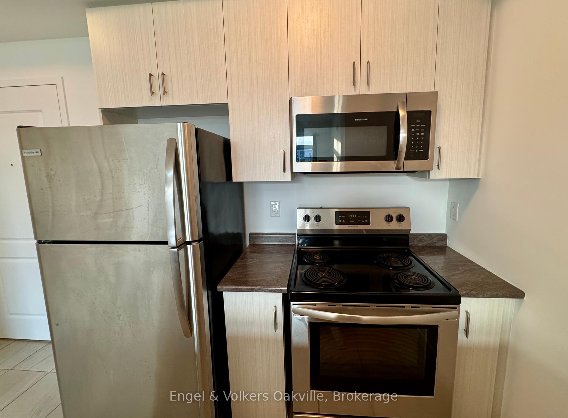 1 Bedroom Condo at 101 Shoreview, Hamilton For sale