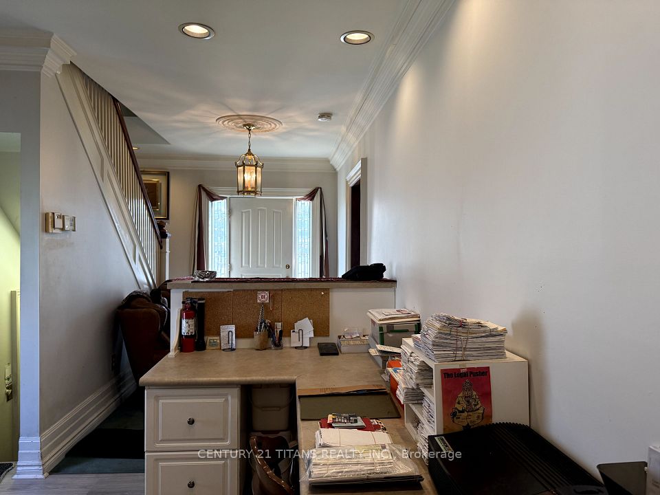 257 St Clair Street, Chatham-Kent, ON N7L 3J8