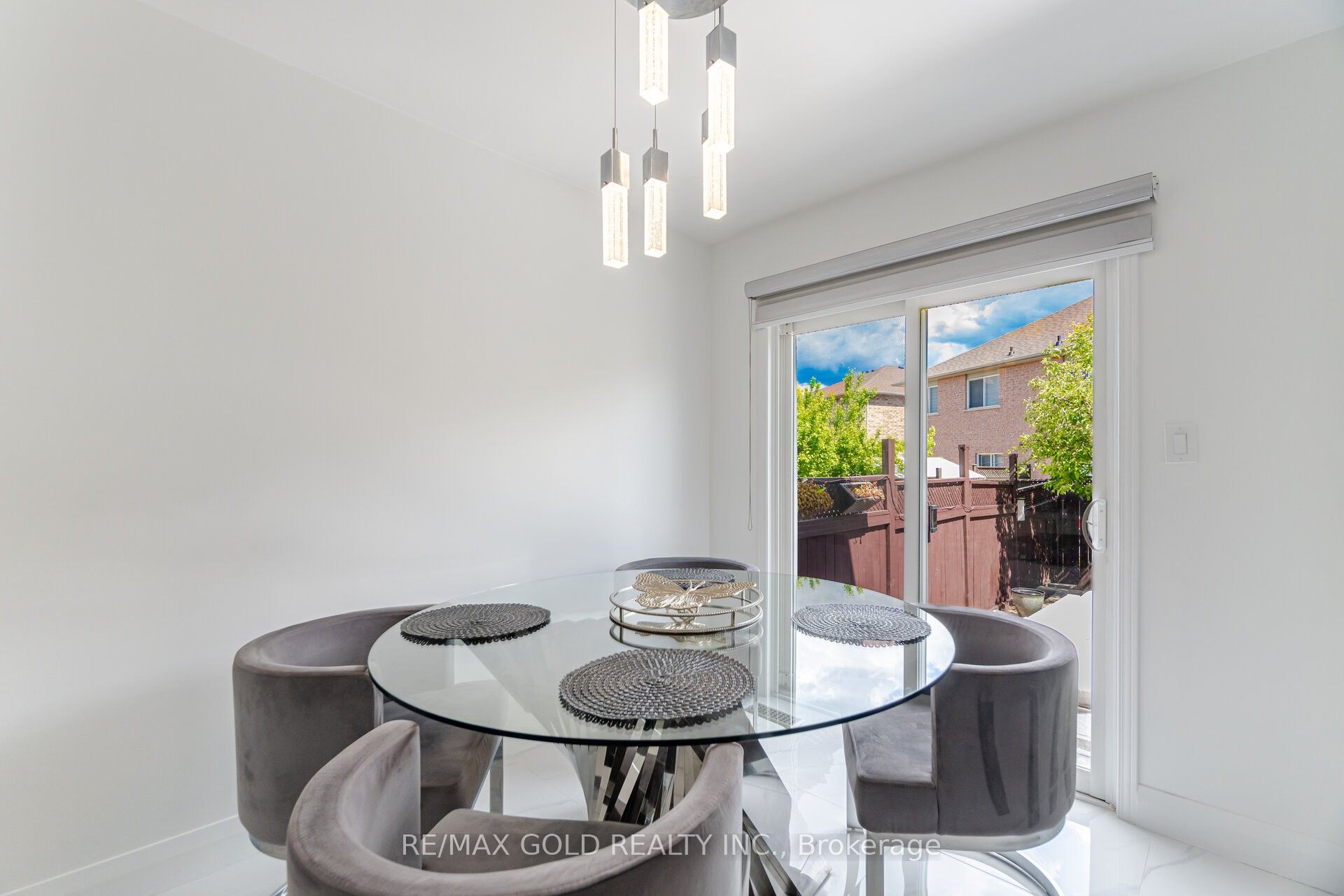 29 Skylar Circle