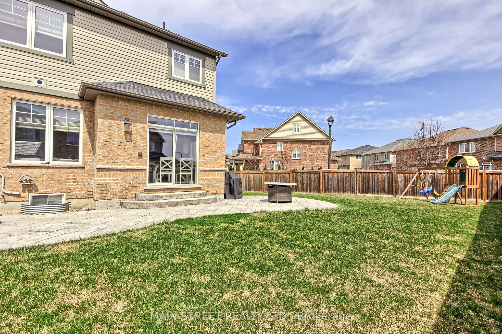 161 Blackwell Crescent