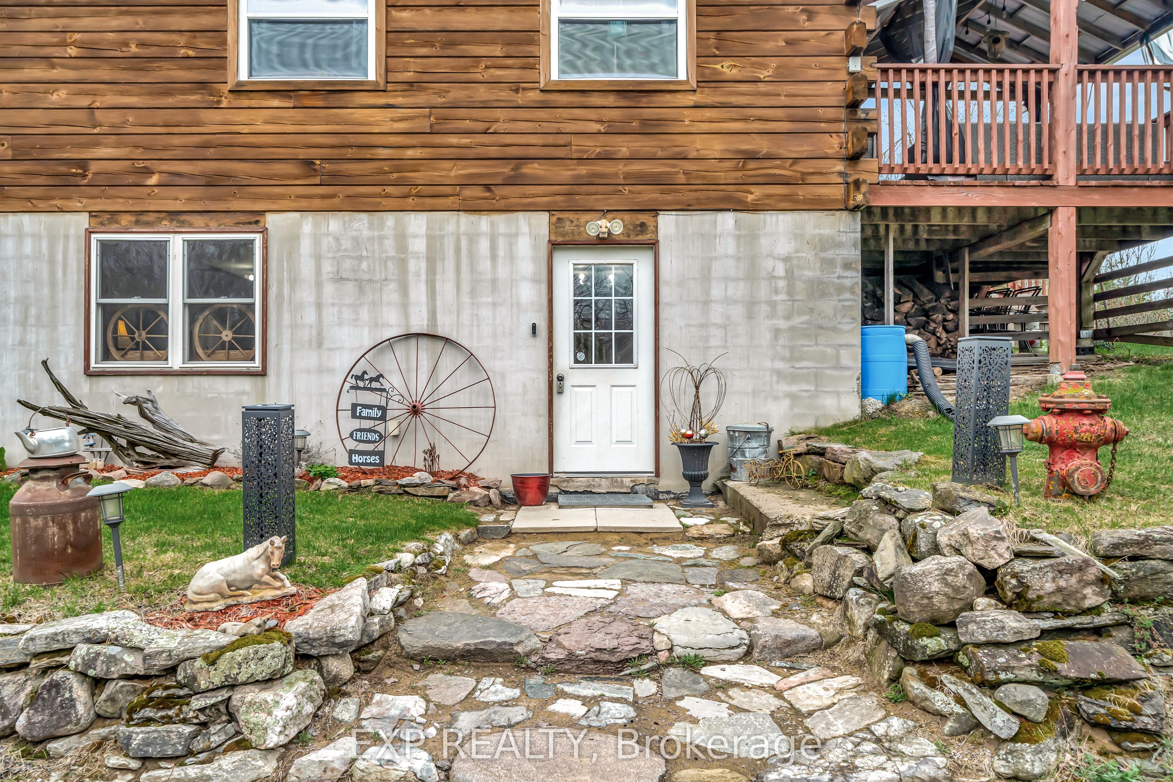1469 Queensborough Road, Tweed Elzevir (Twp)