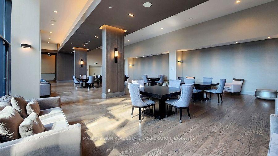1 Bedroom Condo at 460 Adelaide,  Toronto For sale