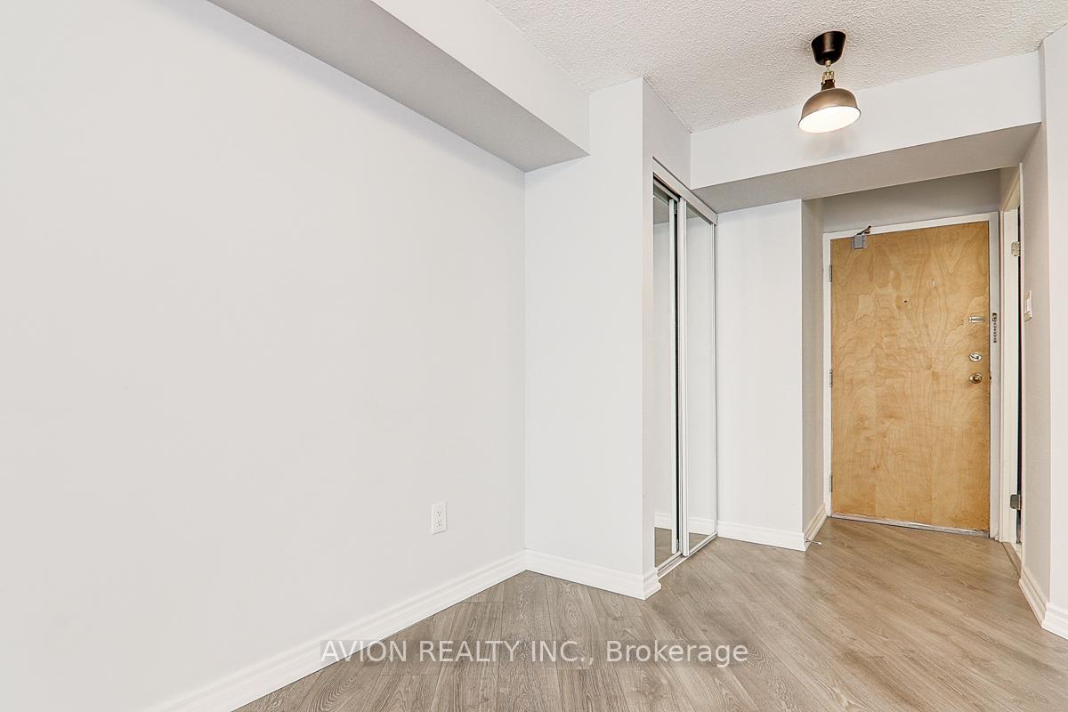 2 Bedrooms Condo at 3050 Ellesmere, Toronto For sale
