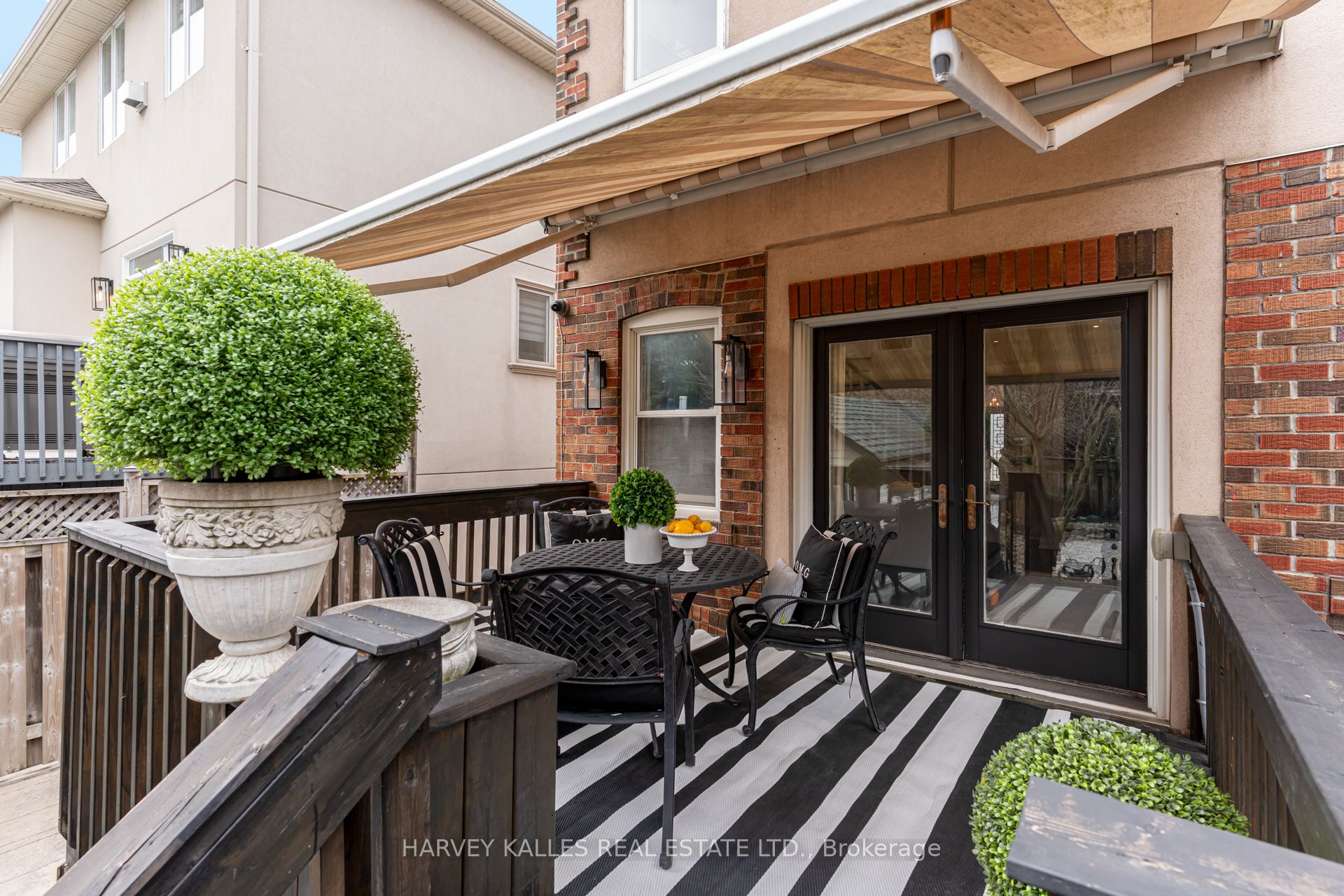 213 Brooke Avenue
