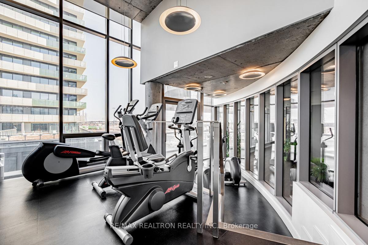 2 Bedrooms Condo at 70 Distillery, Toronto For sale