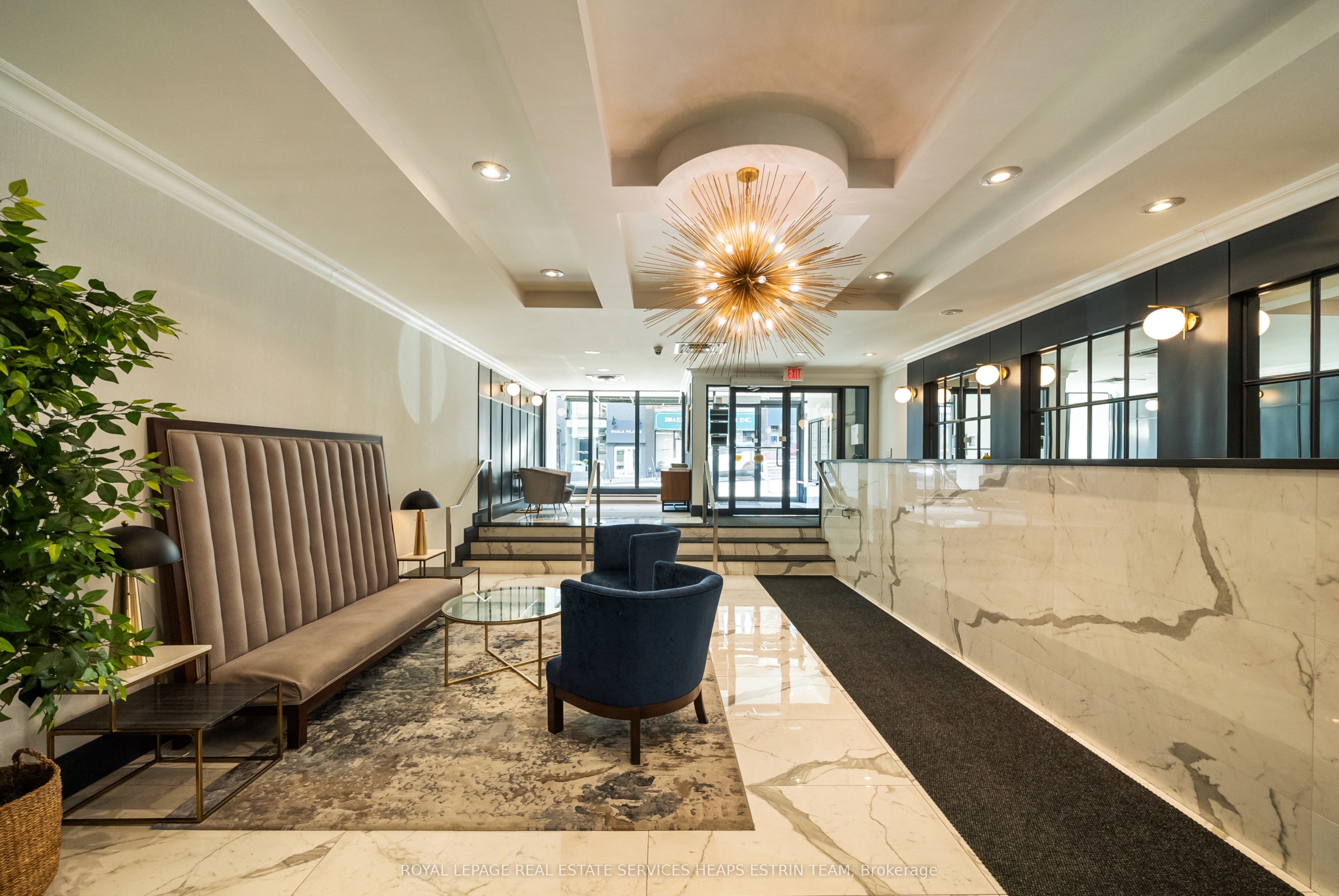1231 Yonge Street, #214