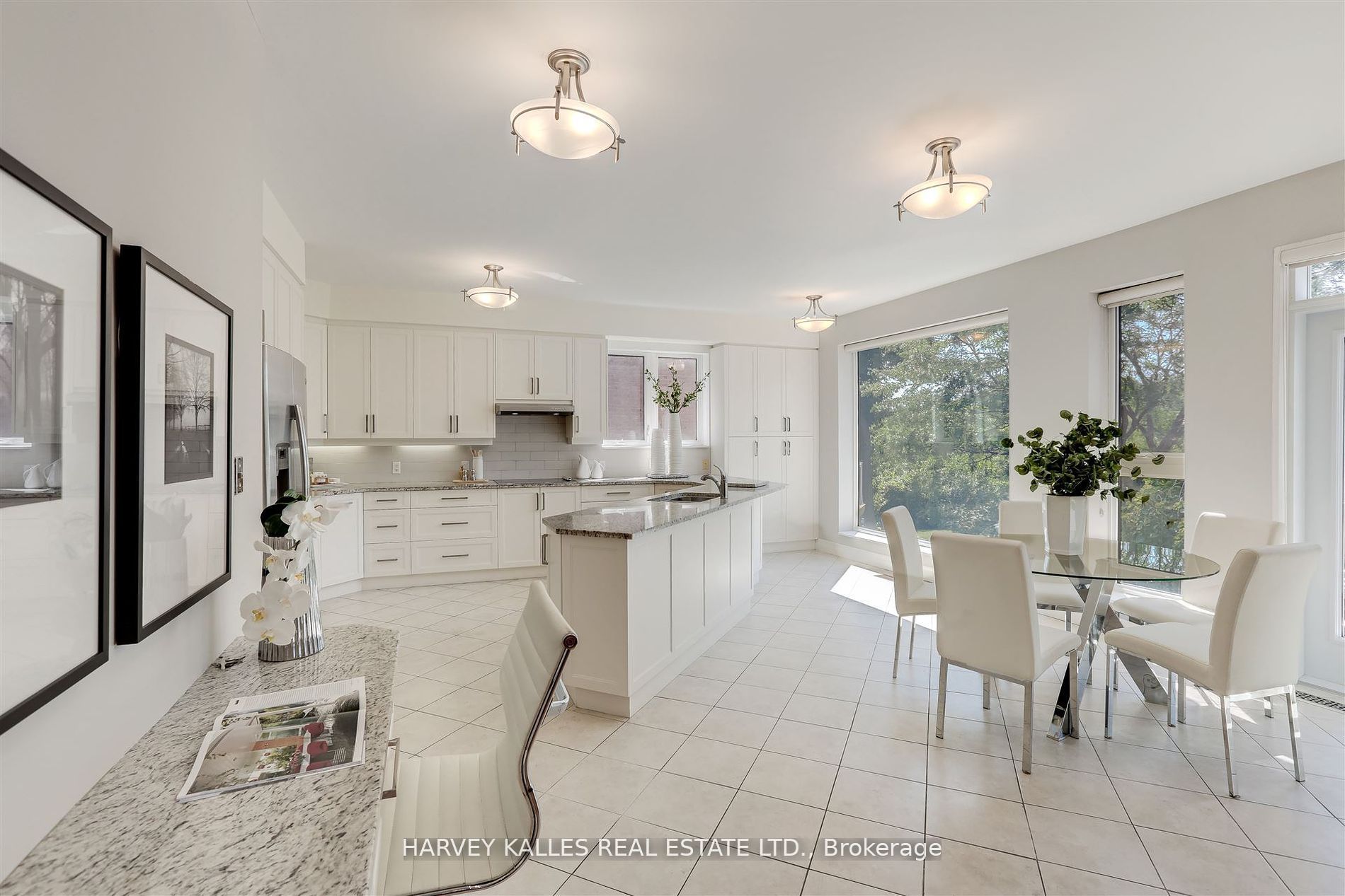 62 Prince Edward Boulevard