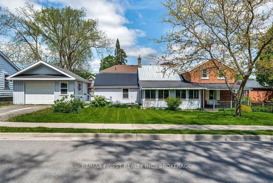 8 Catherine Street, Prince Edward County, ON K0K 2T0
