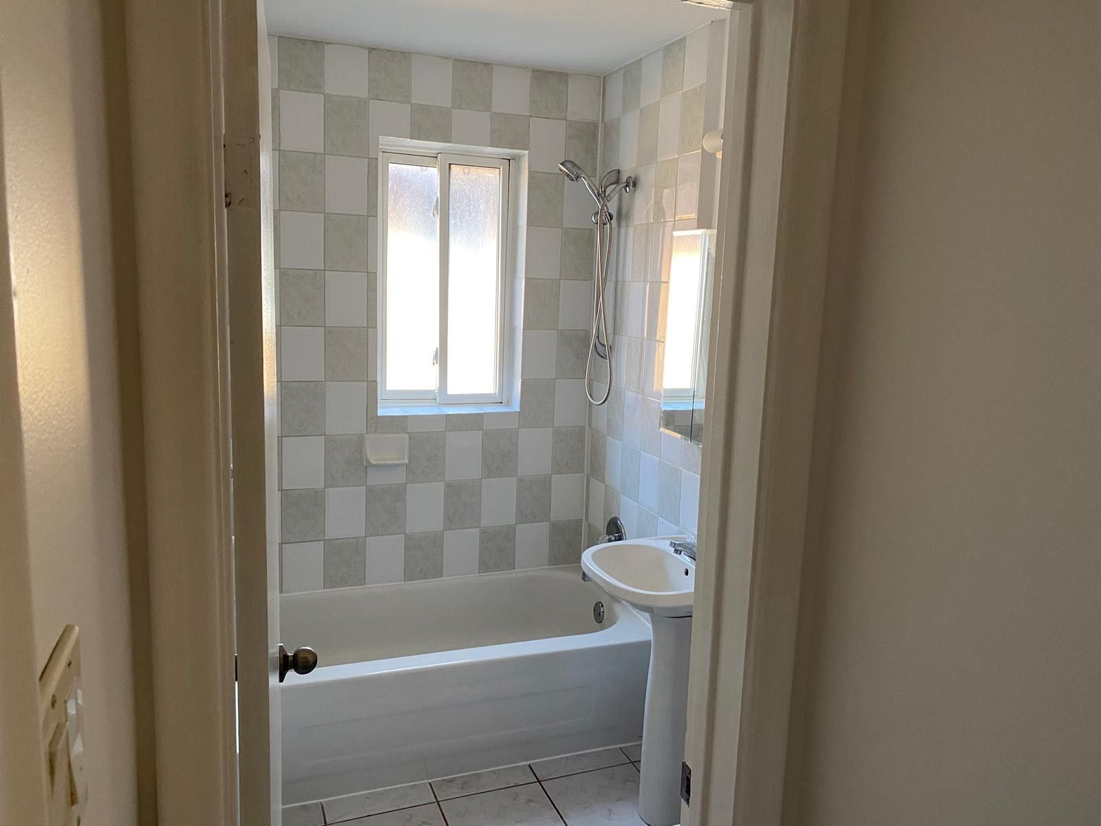 72 Hillside Avenue 4